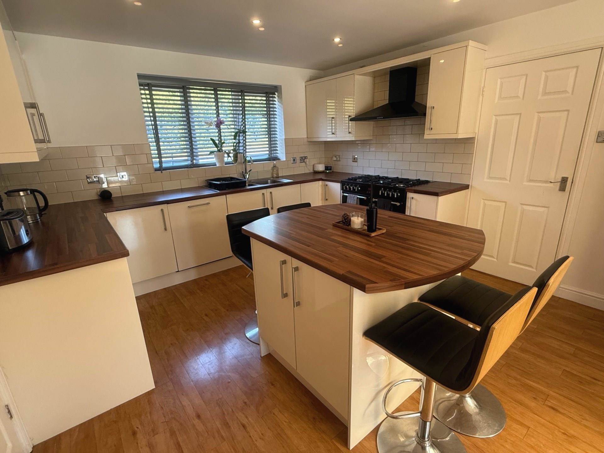 Additional Property Image 4 bedroom Detached to rent in Leicester 6