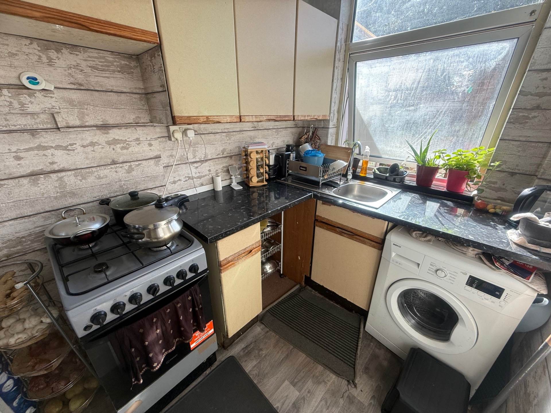 Additional Property Image 3 bedroom Semi Detached to rent in Leicester 8