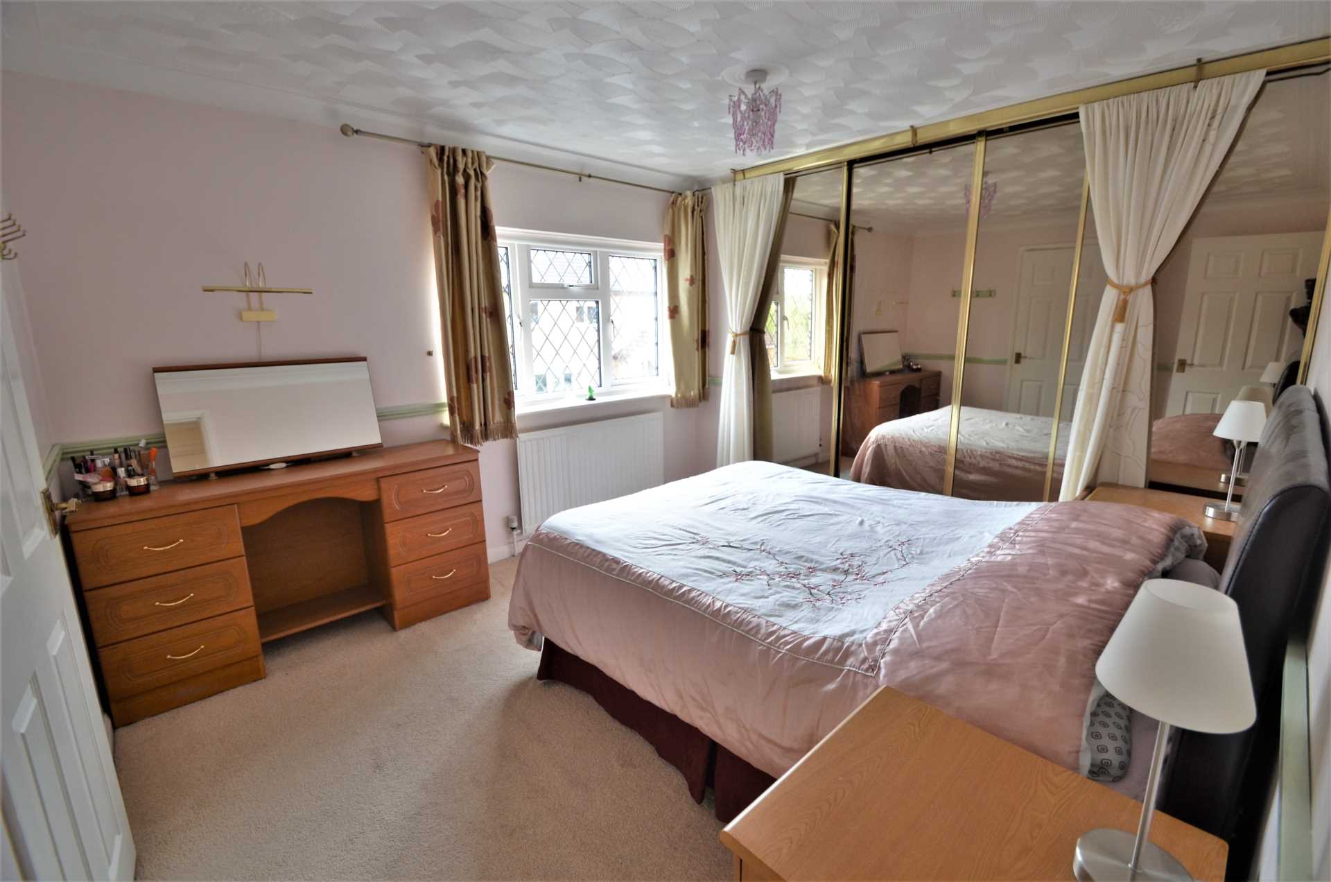 Additional Property Image 4 bedroom Detached to rent in Bedford 8