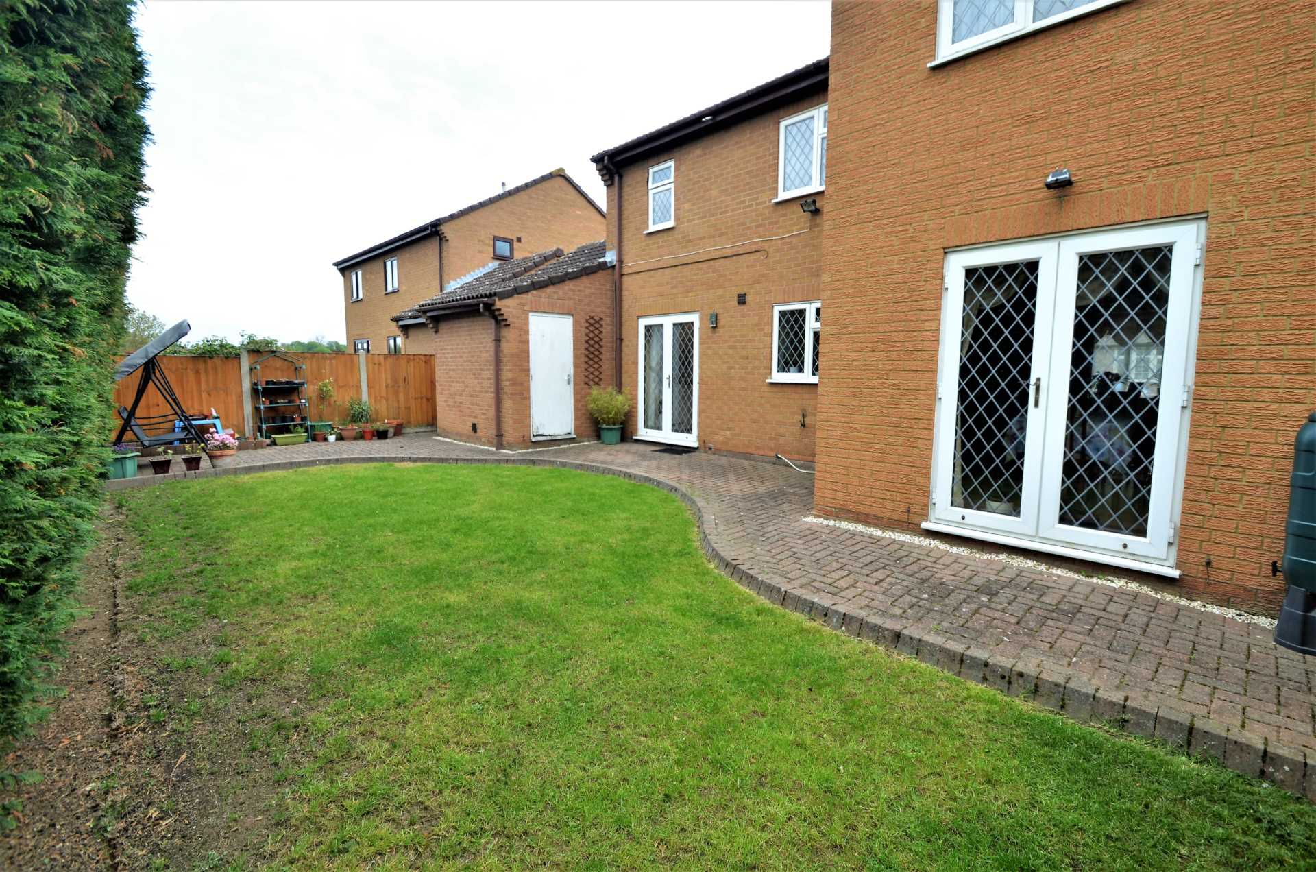 Additional Property Image 4 bedroom Detached to rent in Bedford 14