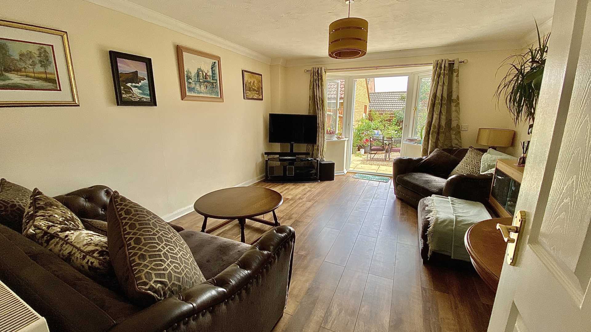 Additional Property Image 3 bedroom Semi Detached to rent in Wellingborough 2