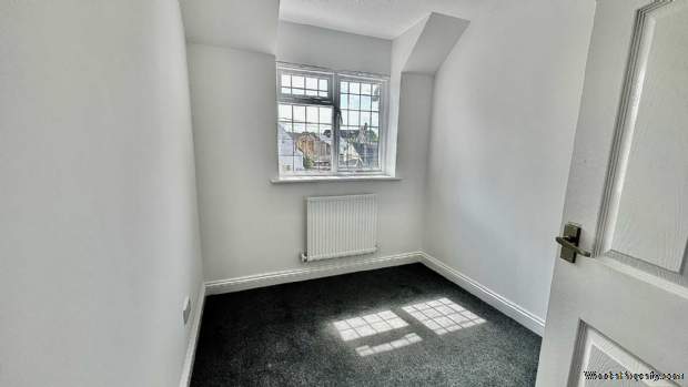 Additional Property Image 3 bedroom Detached for sale in Wellingborough 11