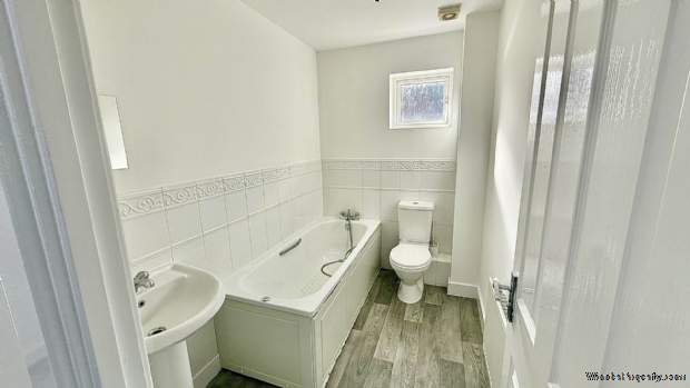 Additional Property Image 3 bedroom Detached for sale in Wellingborough 9