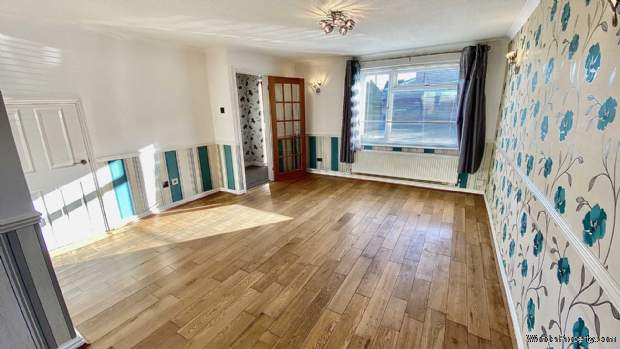 Additional Property Image 3 bedroom Terraced for sale in Rushden 2