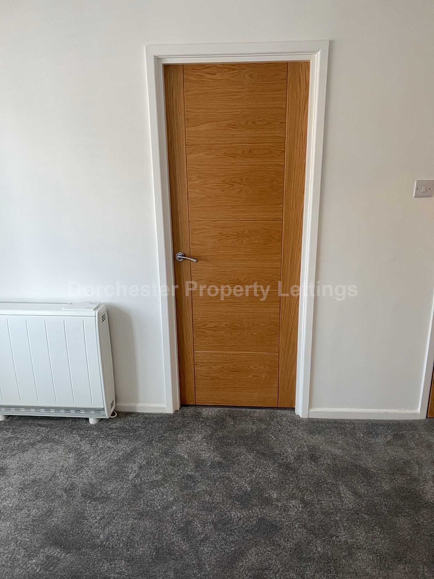 Additional Property Image 1 bedroom Apartment to rent in Dorchester 2