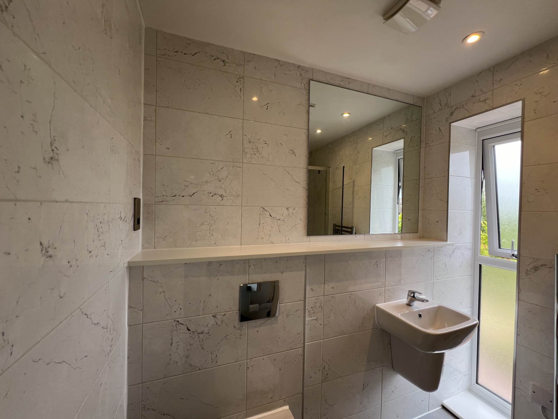 Additional Property Image 4 bedroom Detached to rent in Salford 5
