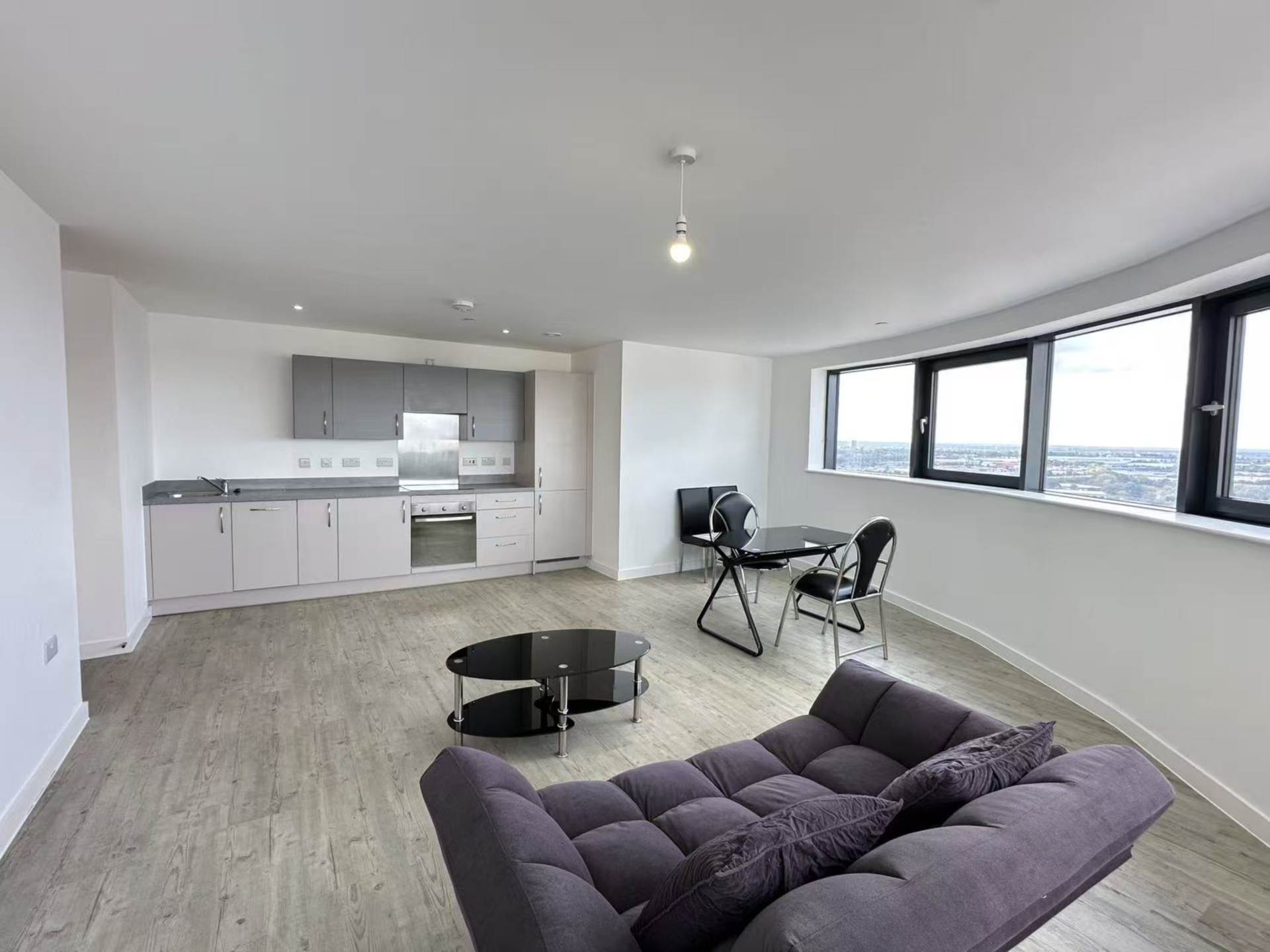 Additional Property Image 2 bedroom Apartment to rent in Salford 7