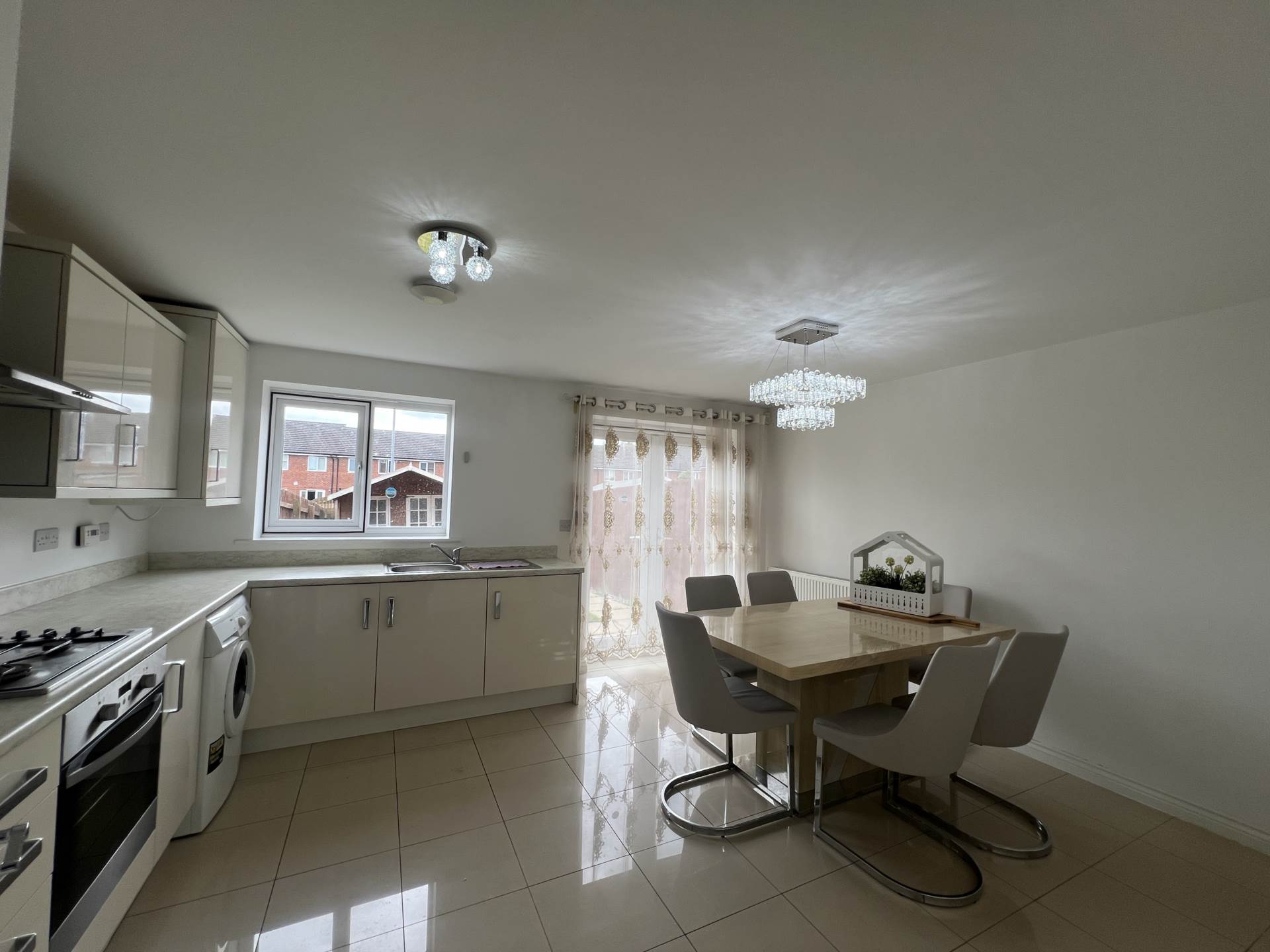 Additional Property Image 4 bedroom Terraced for sale in Manchester 3