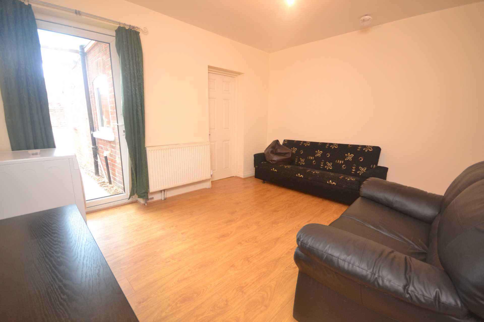 Additional Property Image 4 bedroom Terraced to rent in Reading 2