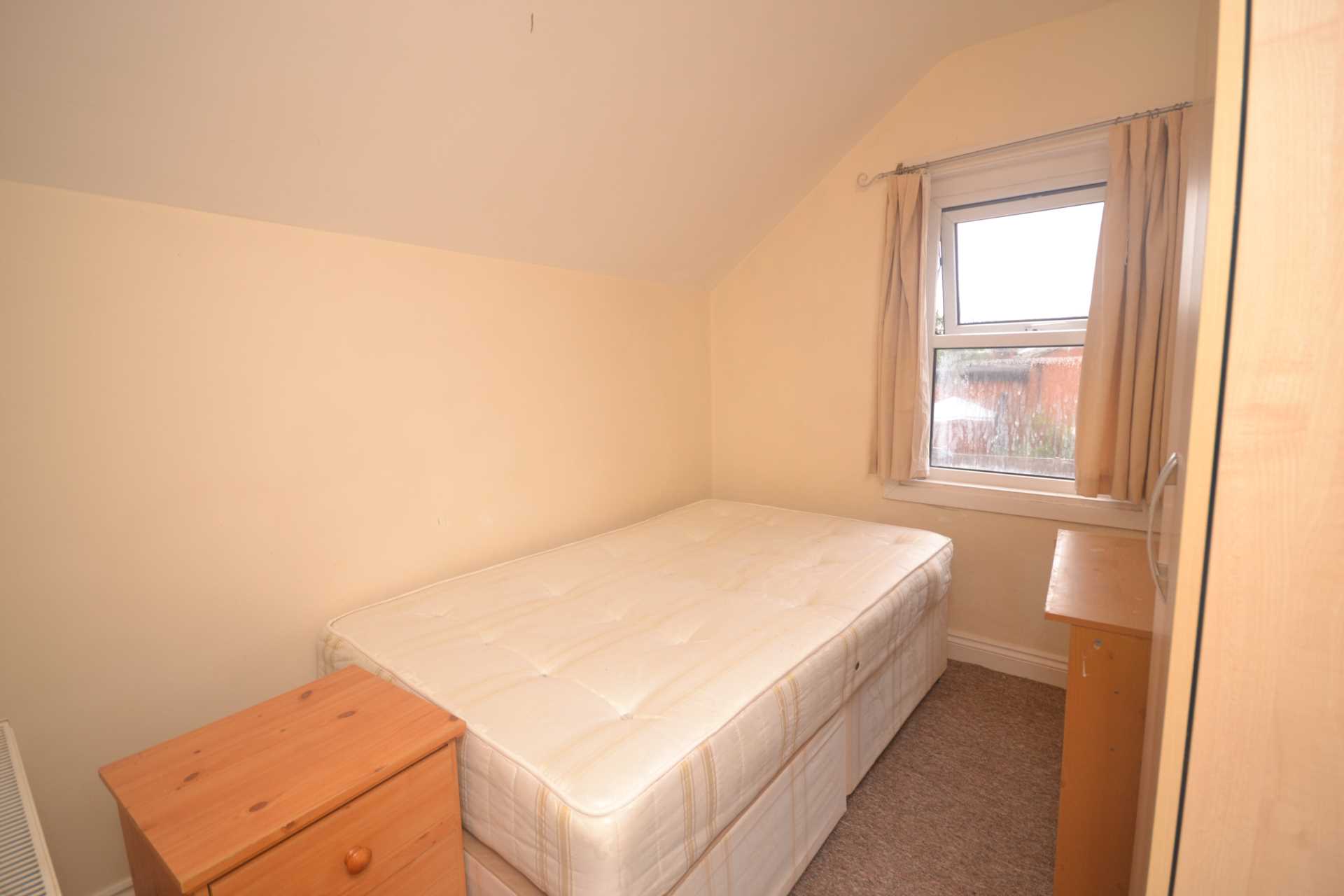 Additional Property Image 4 bedroom Terraced to rent in Reading 5