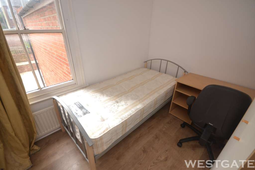 Additional Property Image 4 bedroom Terraced to rent in Reading 5