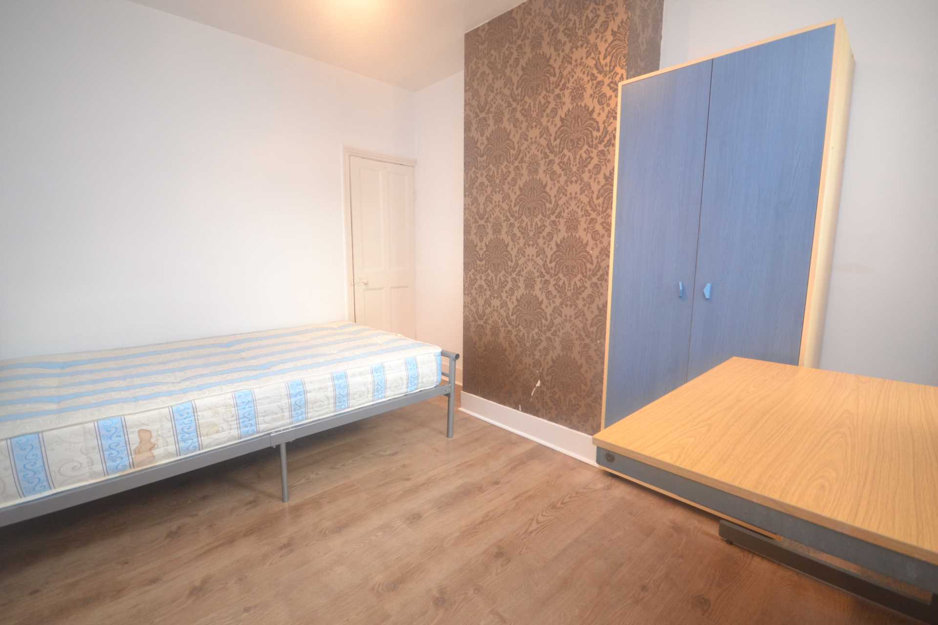Additional Property Image 4 bedroom Terraced to rent in Reading 4