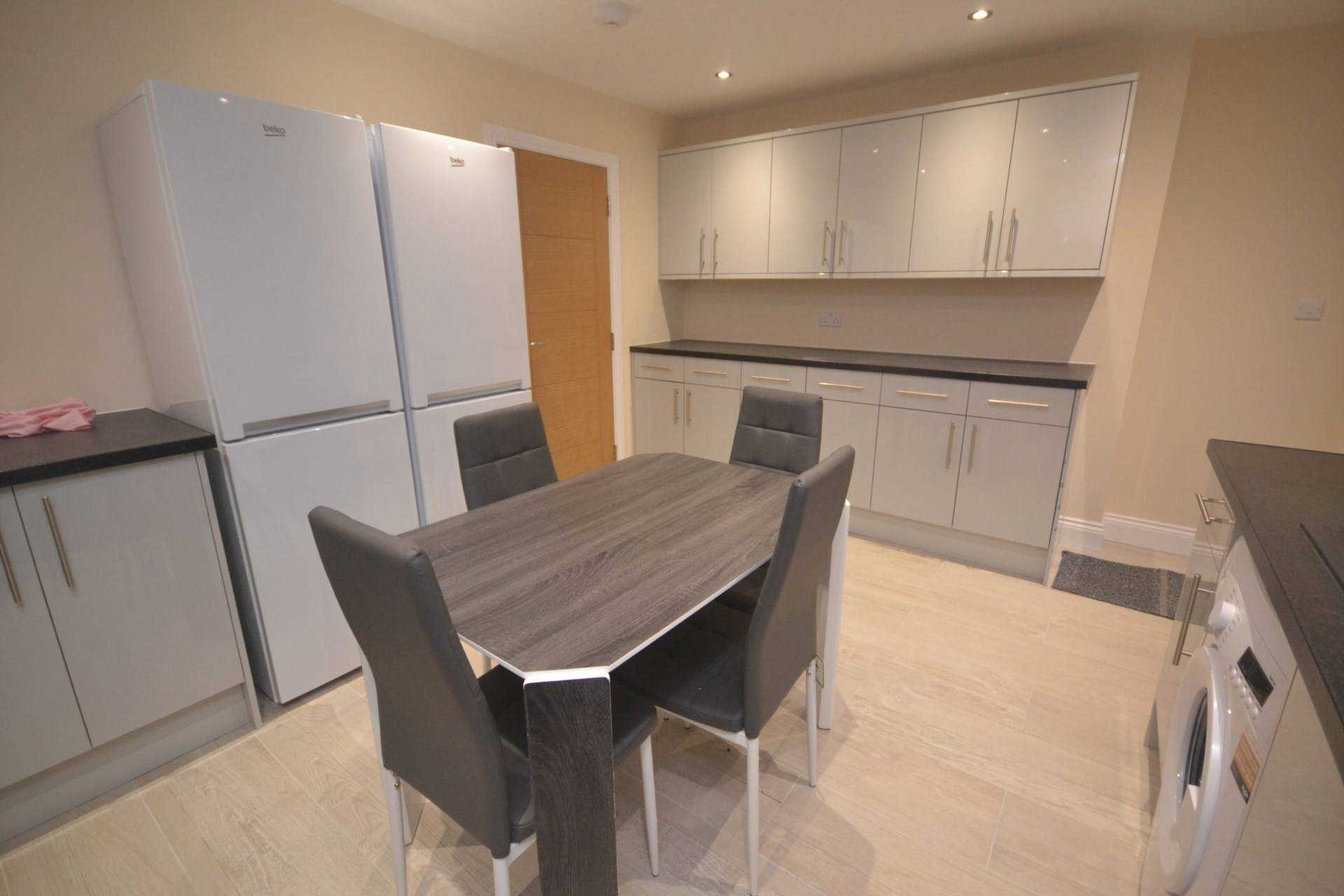 Additional Property Image 6 bedroom Semi Detached to rent in Reading 2