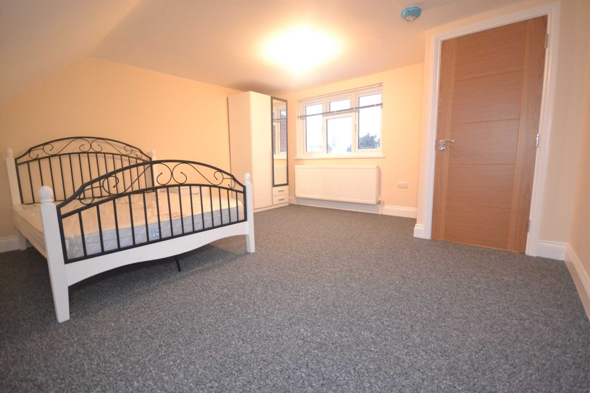 Additional Property Image 6 bedroom Semi Detached to rent in Reading 10