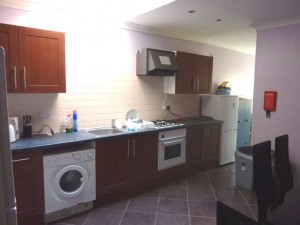 5 bedroom Terraced to rent in Reading