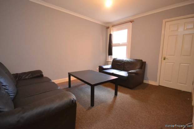 Additional Property Image 5 bedroom Terraced to rent in Reading 3