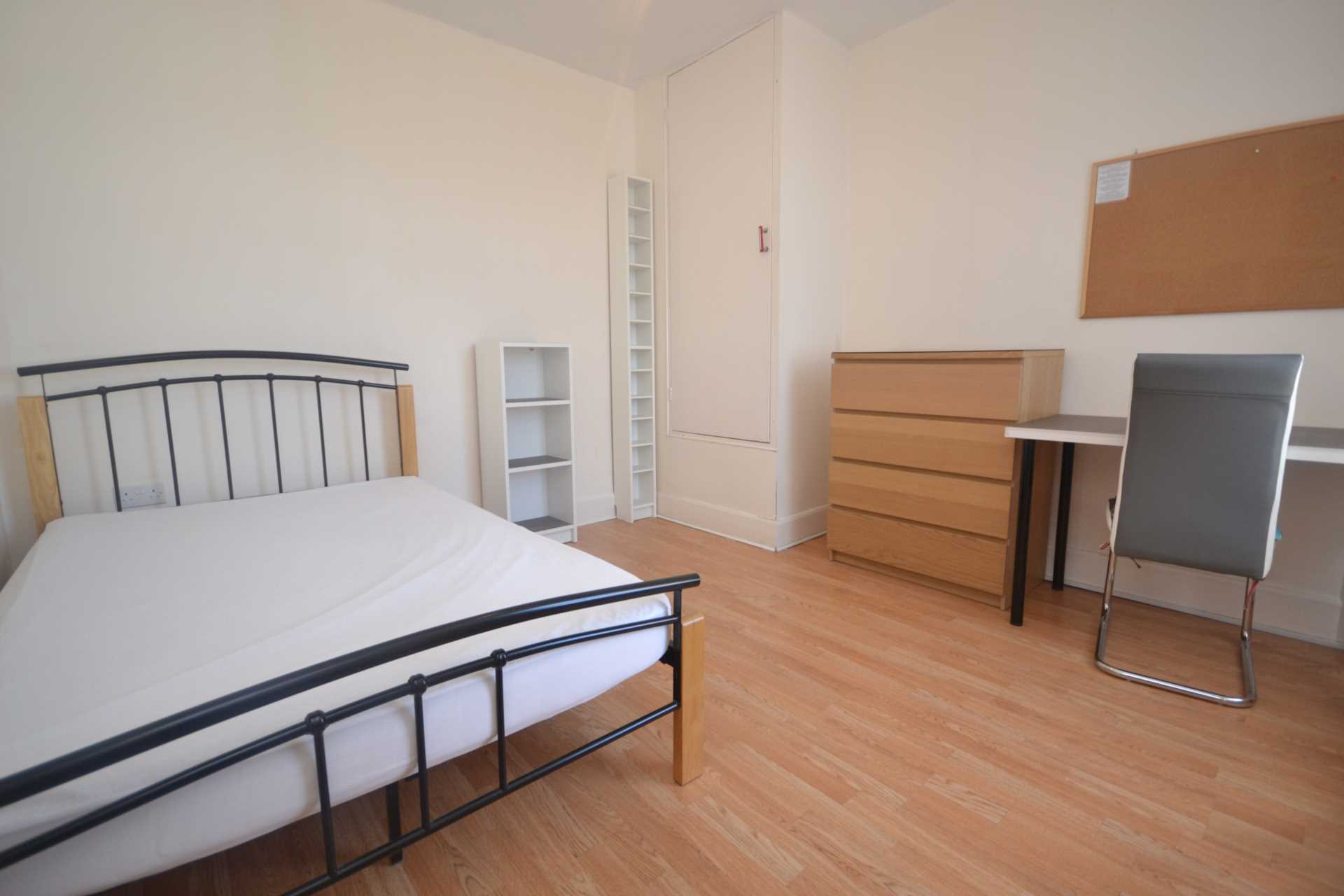 Additional Property Image 4 bedroom Terraced to rent in Reading 3