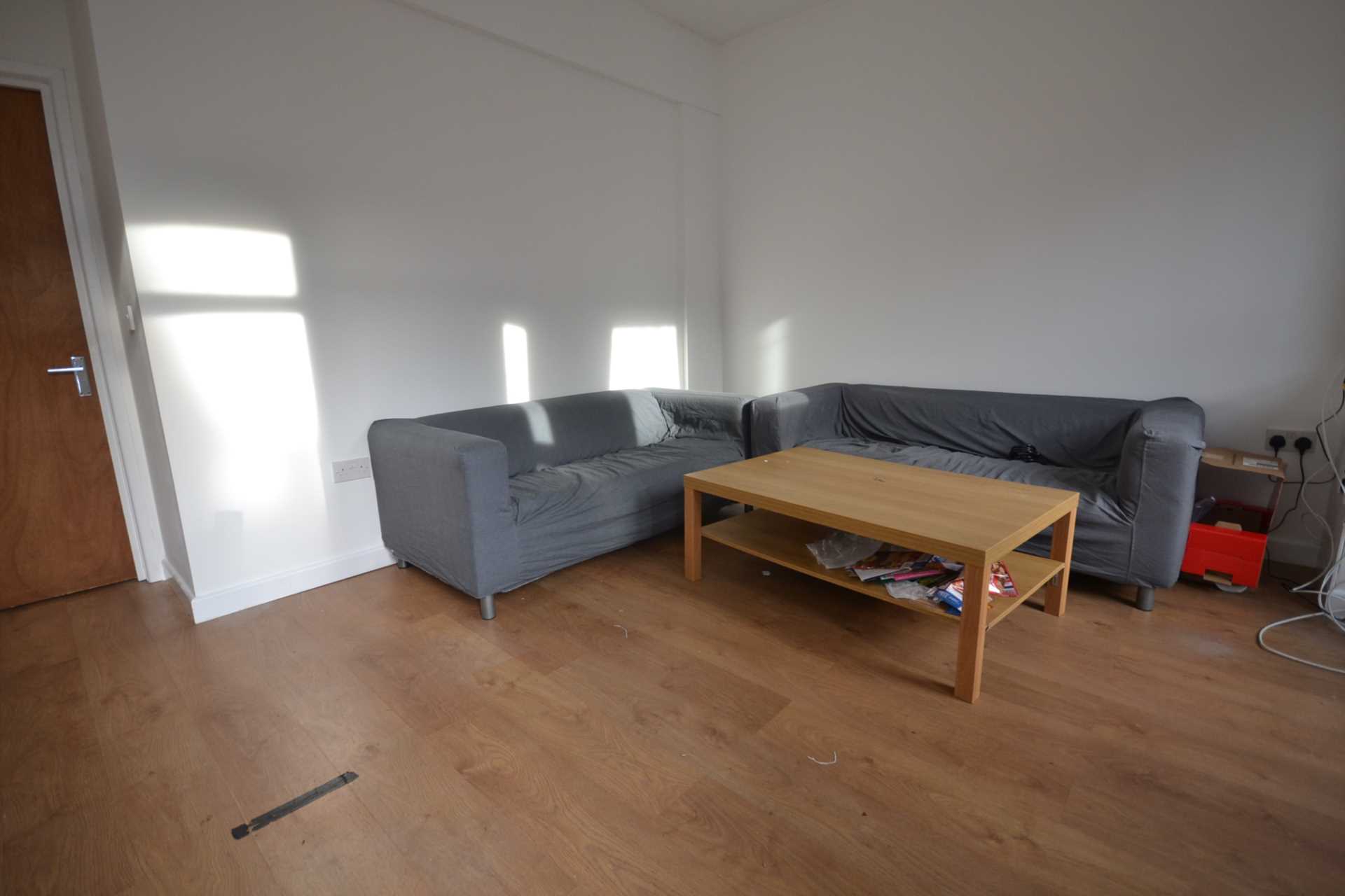 Additional Property Image 6 bedroom Terraced to rent in Reading 3