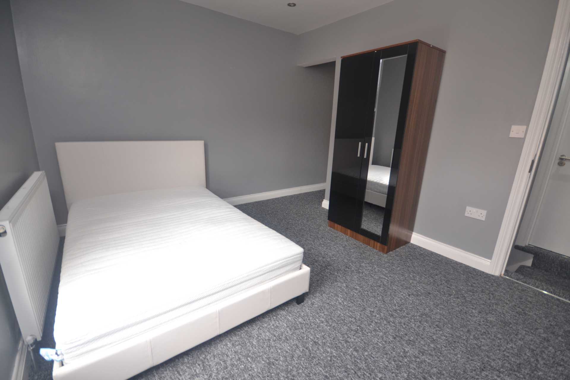 Additional Property Image 3 bedroom Terraced to rent in Reading 3
