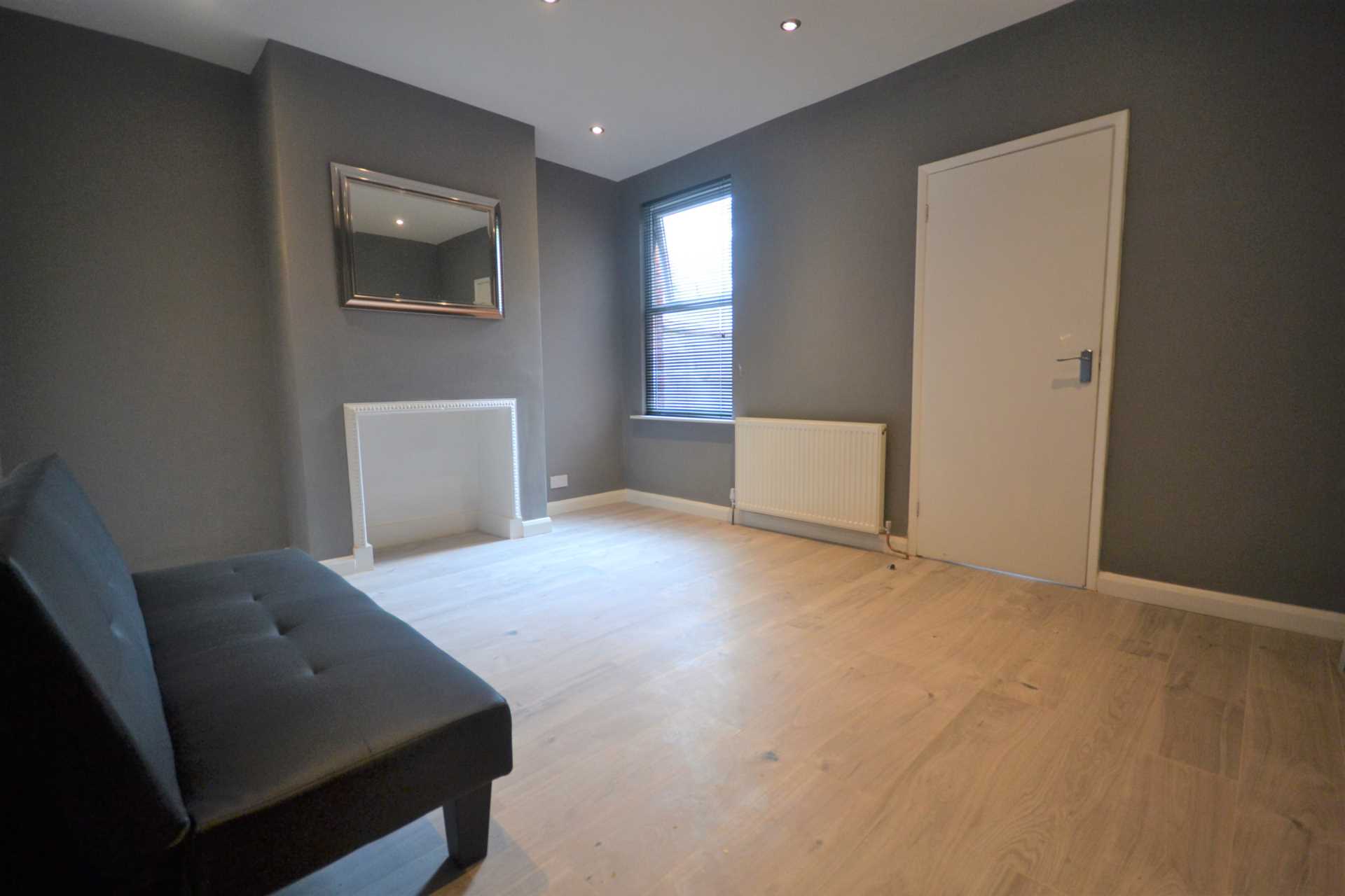 Additional Property Image 4 bedroom Terraced to rent in Reading 3