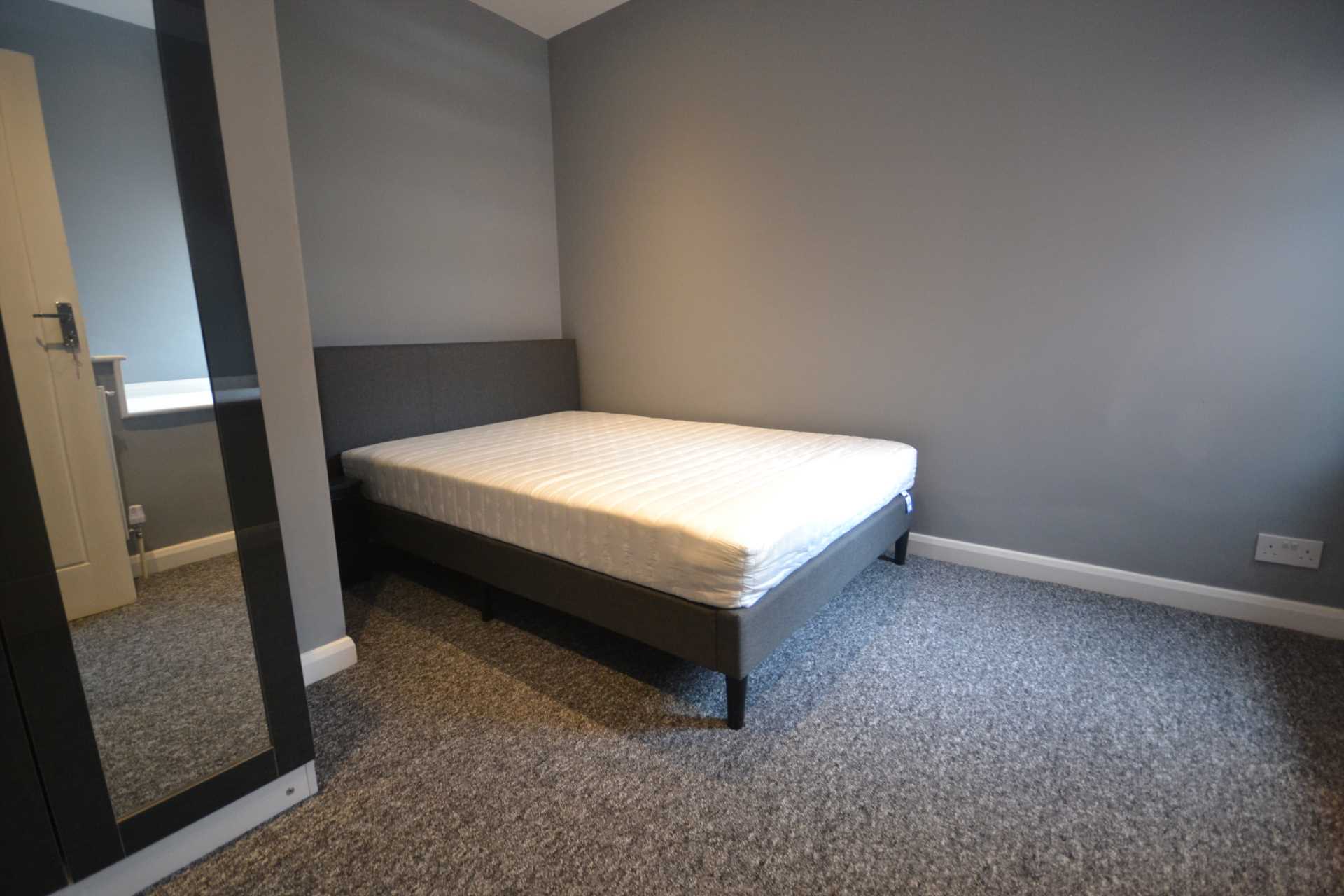 Additional Property Image 4 bedroom Terraced to rent in Reading 7