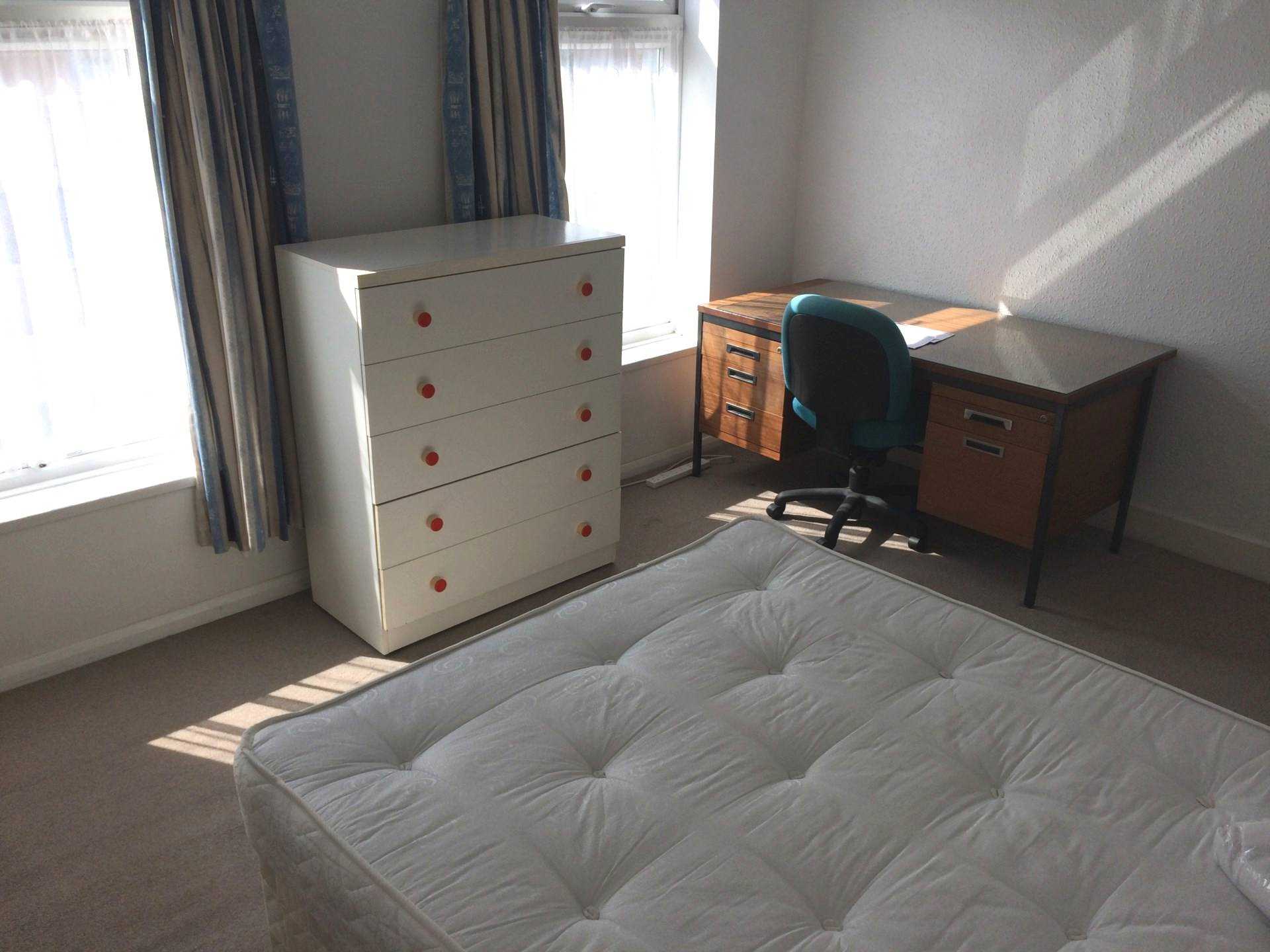 Additional Property Image 4 bedroom Terraced to rent in Reading 4