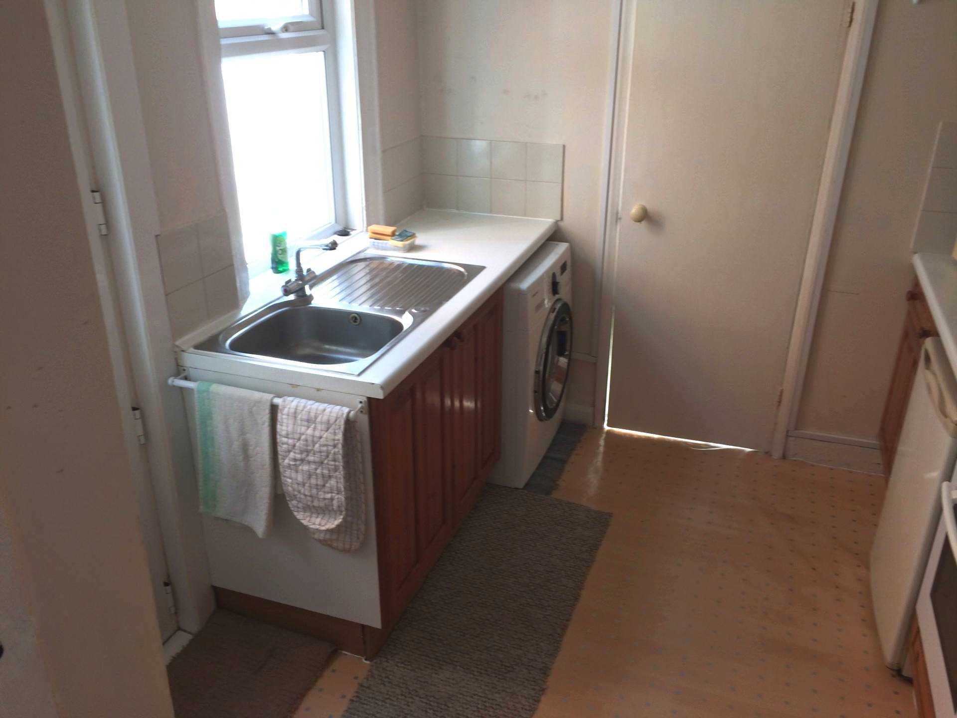 Additional Property Image 4 bedroom Terraced to rent in Reading 2