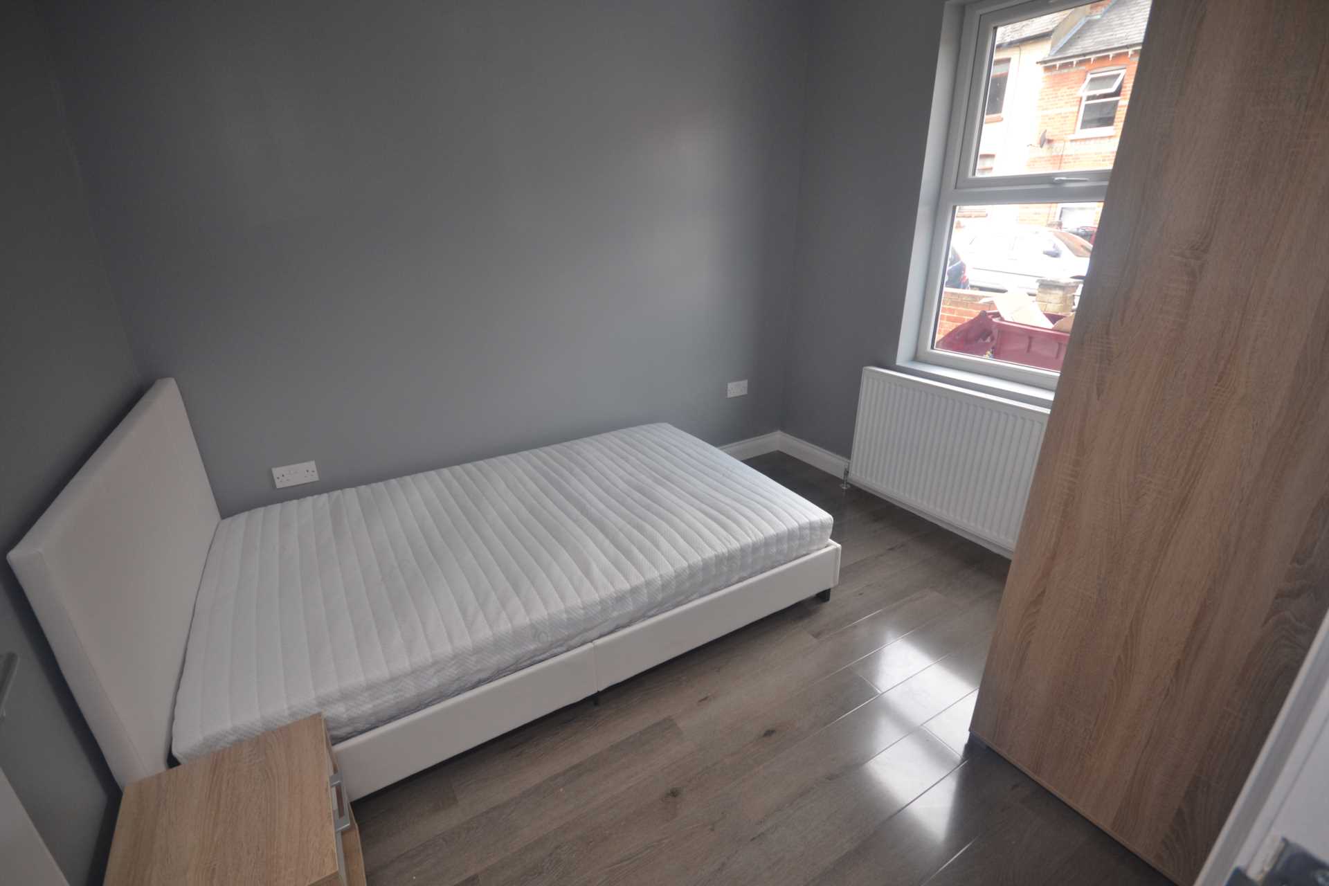 Additional Property Image 3 bedroom Terraced to rent in Reading 2