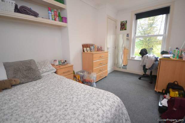 Additional Property Image 10 bedroom Semi Detached to rent in Reading 8