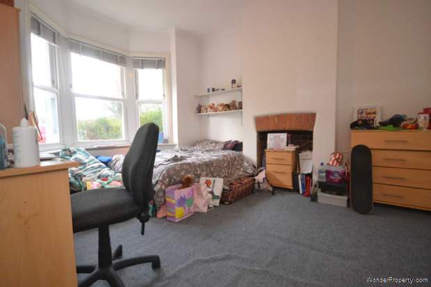 Additional Property Image 10 bedroom Semi Detached to rent in Reading 12