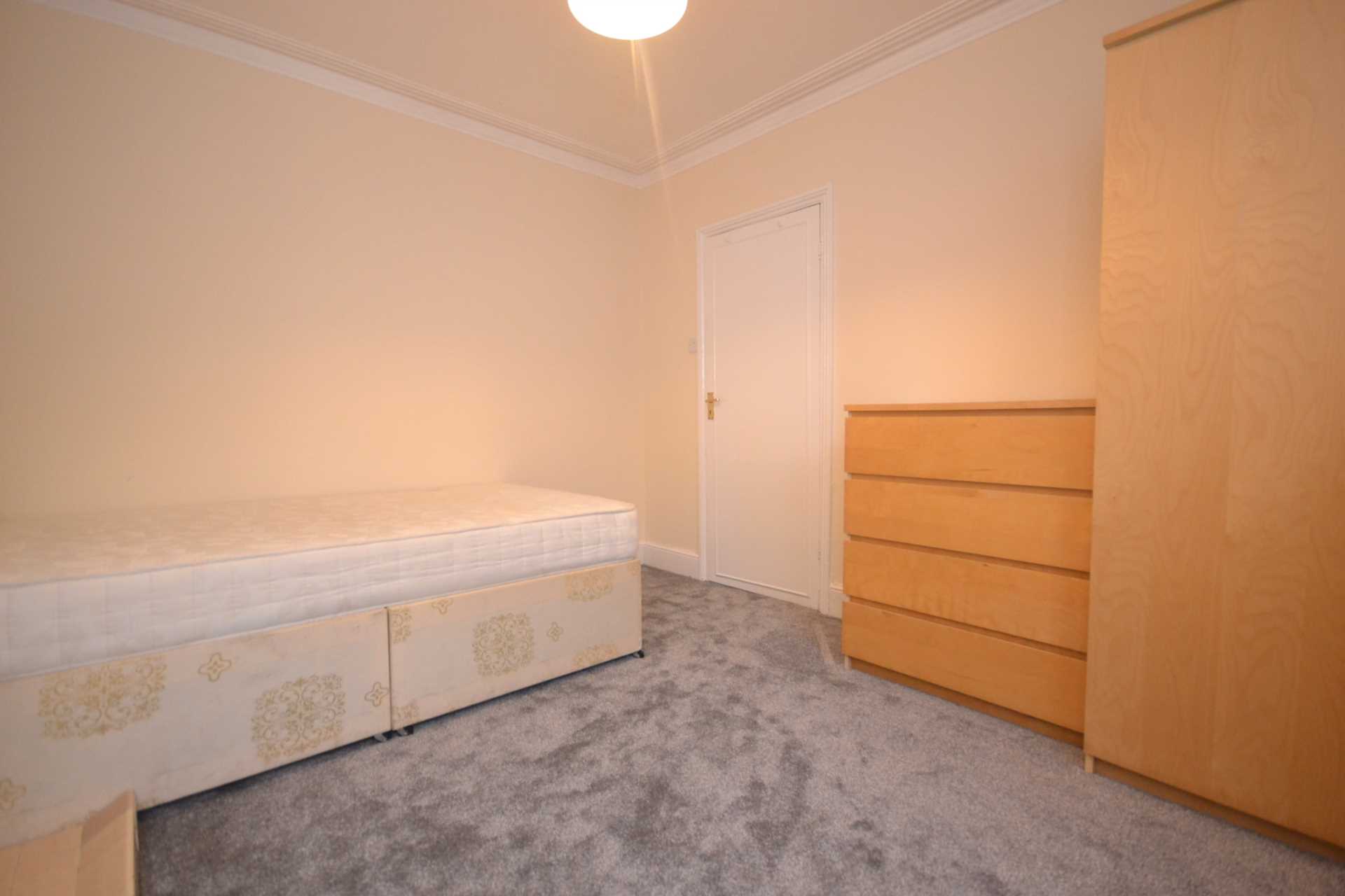 Additional Property Image 4 bedroom Terraced to rent in Reading 7