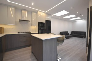 7 bedroom Terraced to rent in Reading