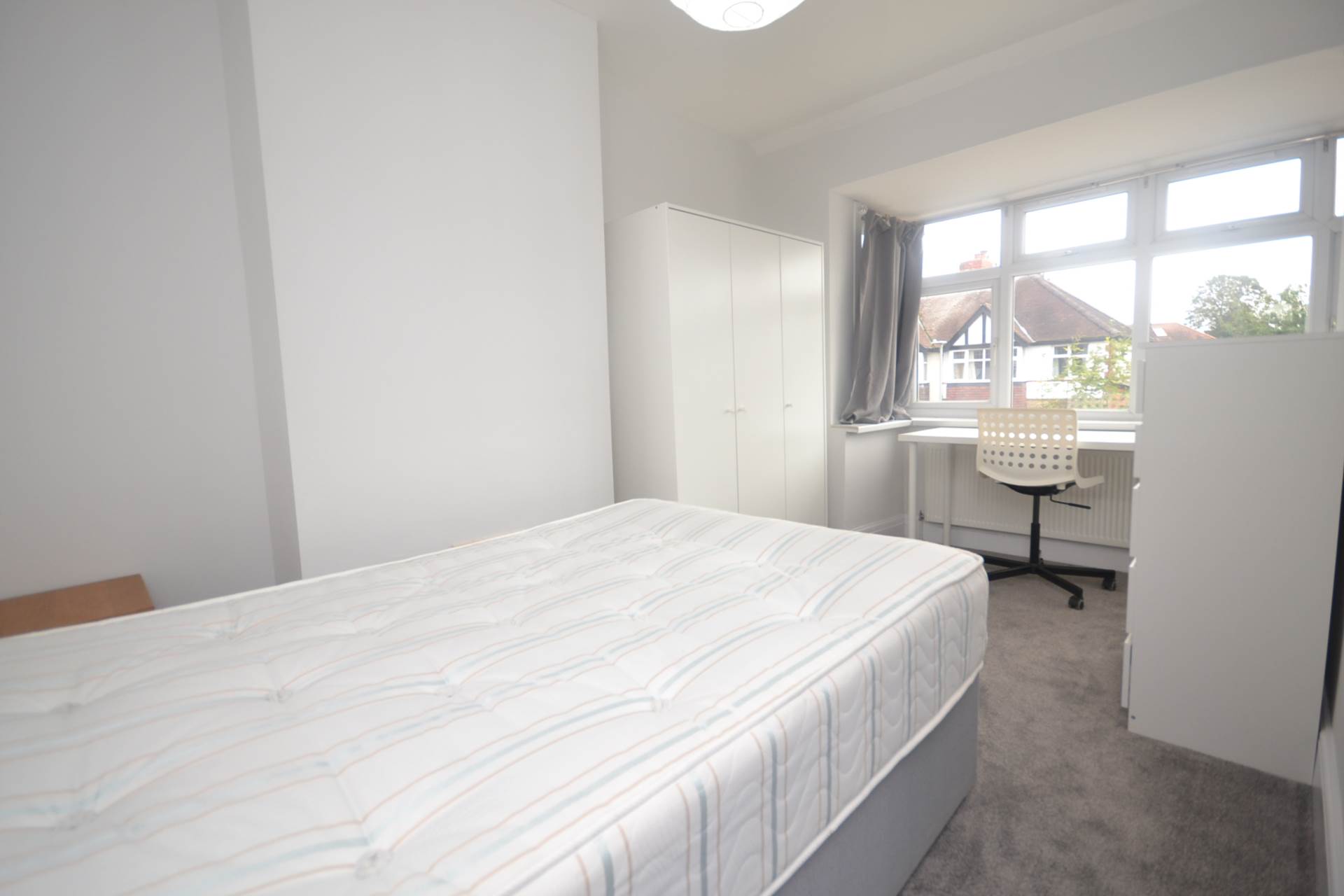 Additional Property Image 6 bedroom Semi Detached to rent in Reading 2