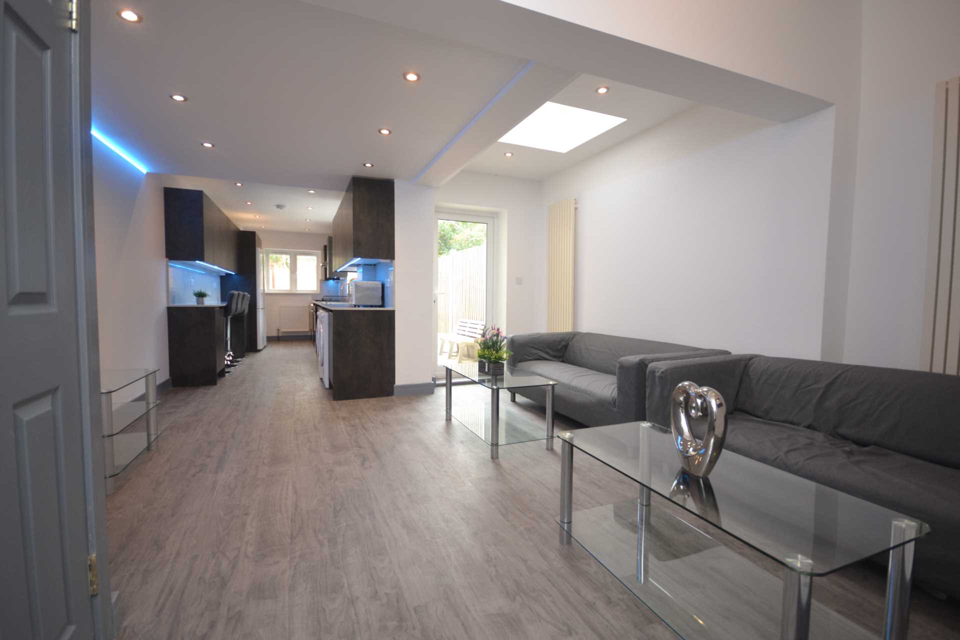 Additional Property Image 6 bedroom Terraced to rent in Reading 3