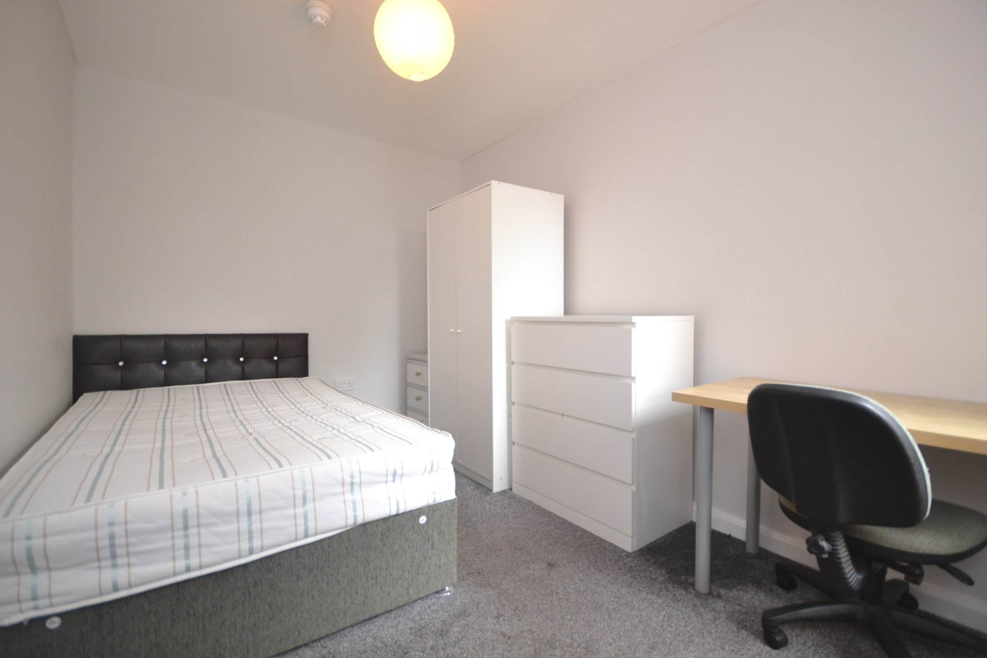 Additional Property Image 6 bedroom Terraced to rent in Reading 8