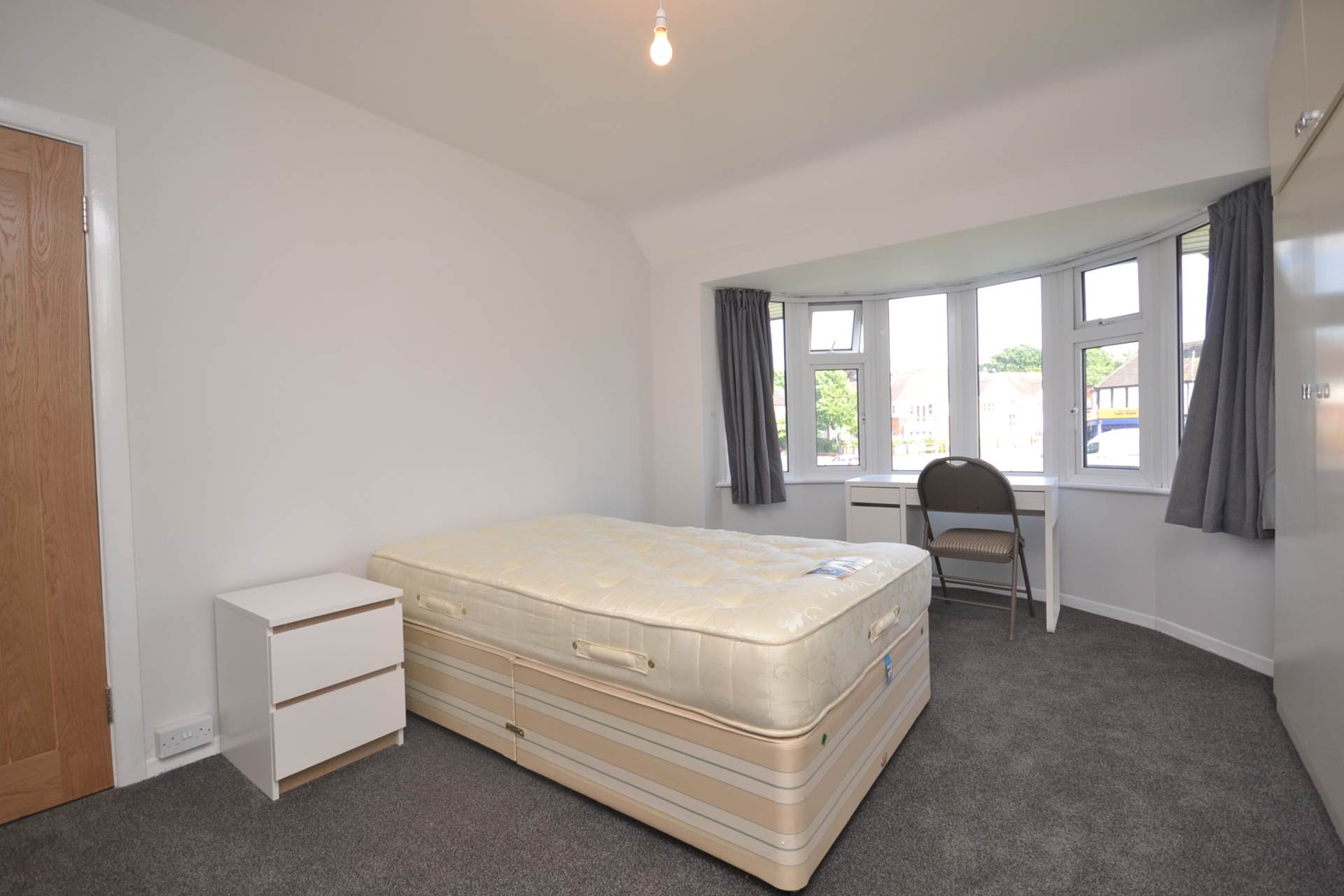 Additional Property Image 4 bedroom Semi Detached to rent in Reading 6