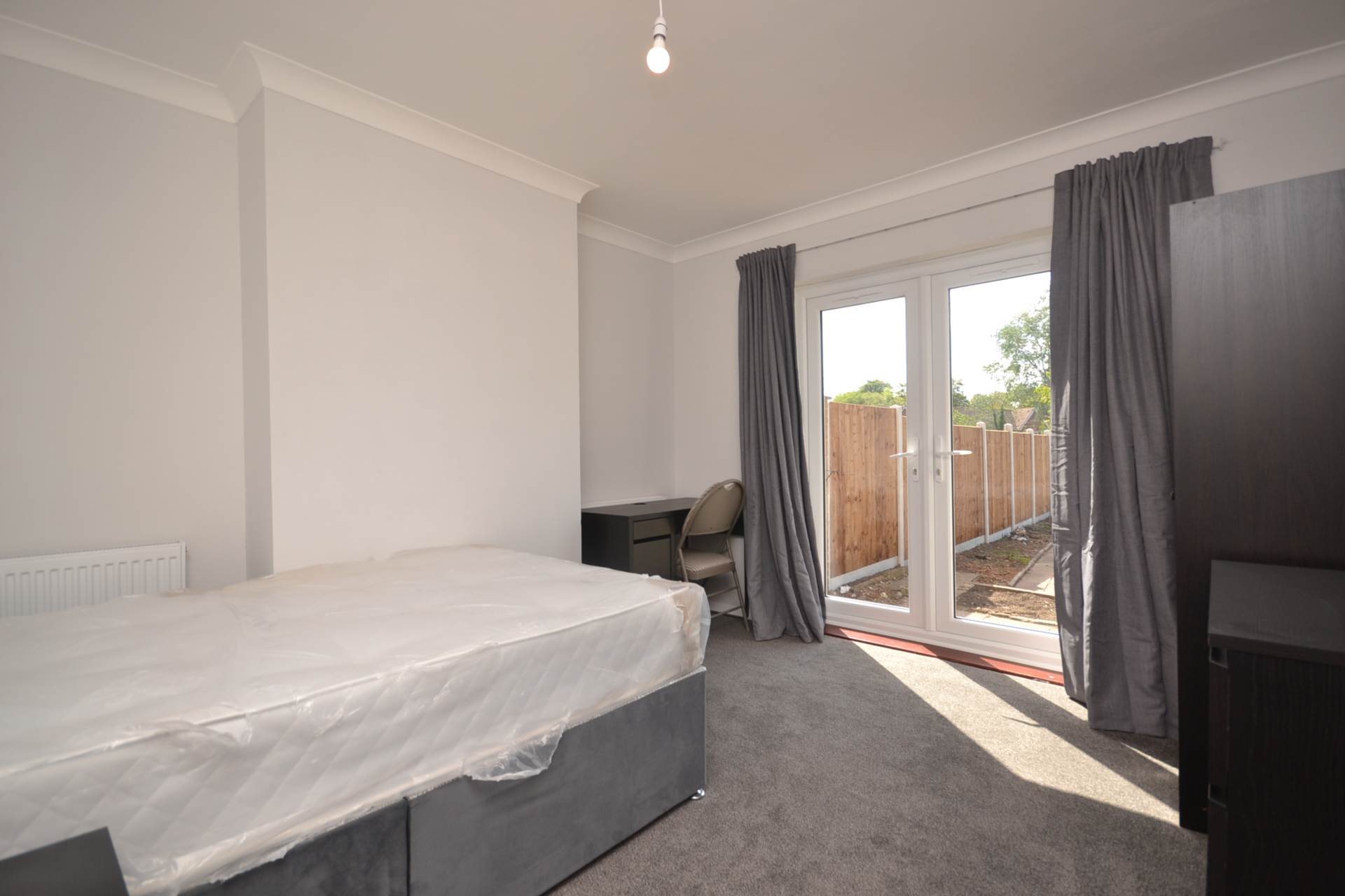 Additional Property Image 4 bedroom Semi Detached to rent in Reading 9
