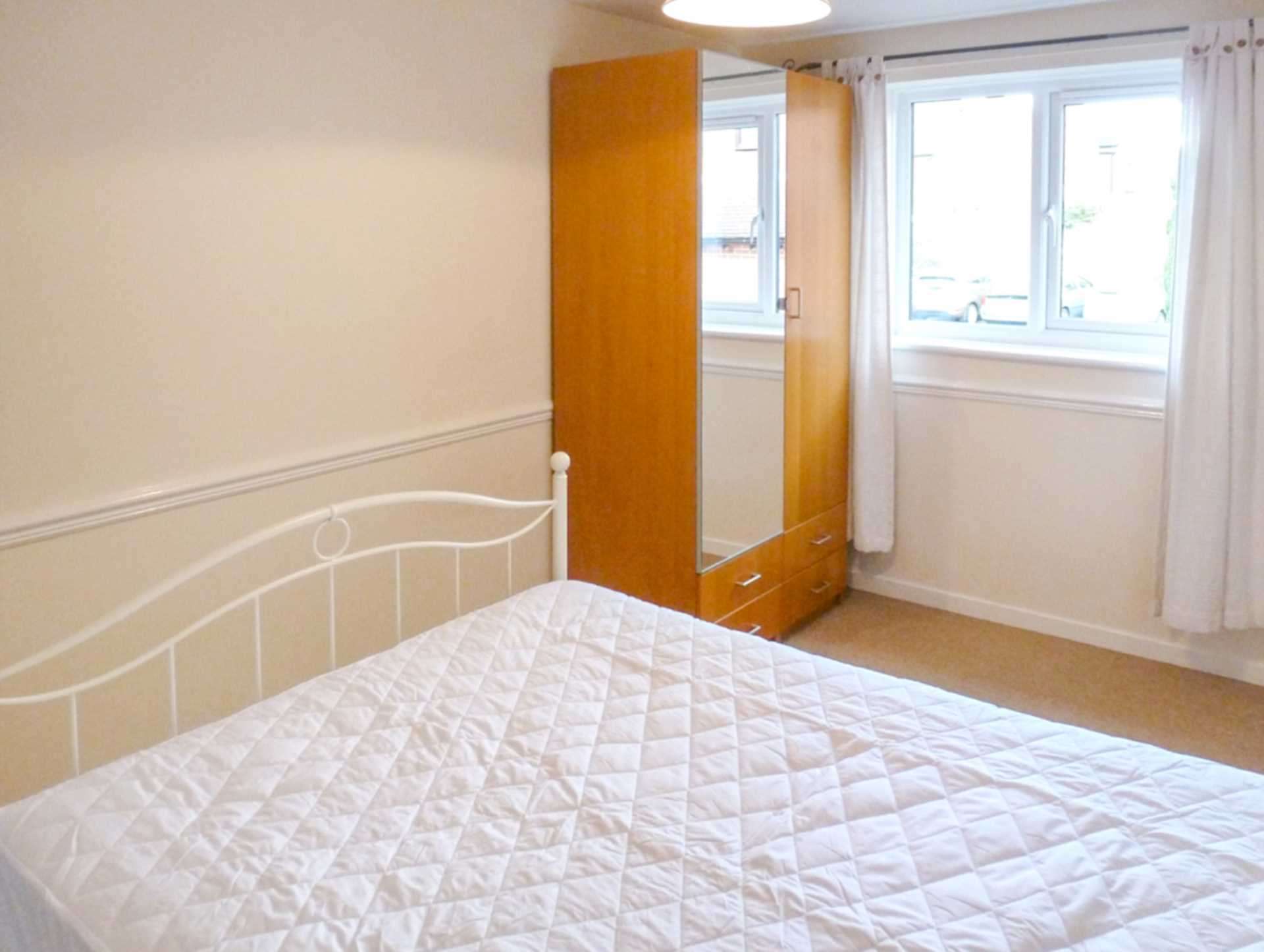 Additional Property Image 2 bedroom Flat to rent in Warwick 6