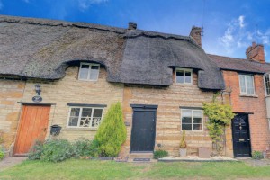 2 bedroom Cottage to rent in Shipston On Stour