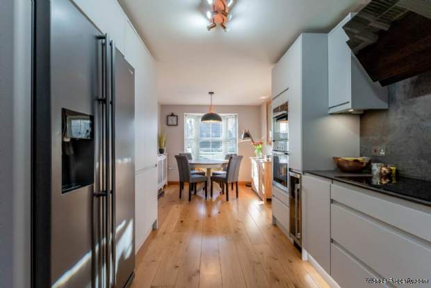 Additional Property Image 4 bedroom Detached for sale in Banbury 7