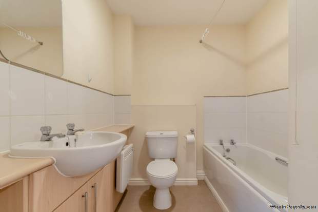 Additional Property Image 2 bedroom Apartment for sale in Northampton 17