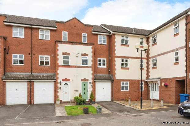 Additional Property Image 3 bedroom Town House for sale in Banbury 9