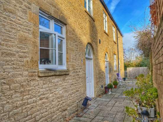 2 bedroom Flat for sale in Chipping Norton
