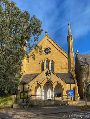 Additional Property Image 2 bedroom Flat for sale in Chipping Norton 2