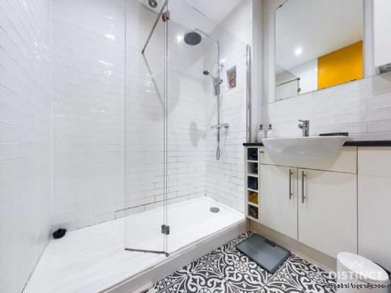 Additional Property Image 2 bedroom Flat for sale in Chipping Norton 8