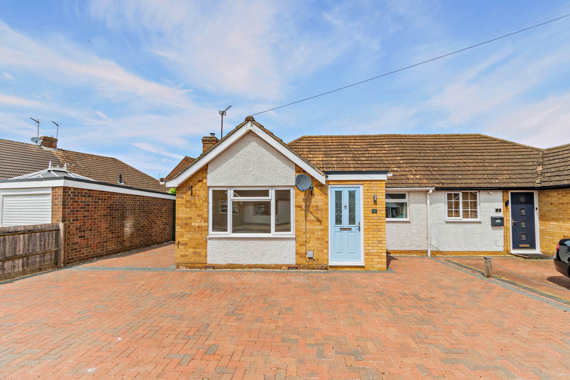 2 bedroom Bungalow for sale in Banbury