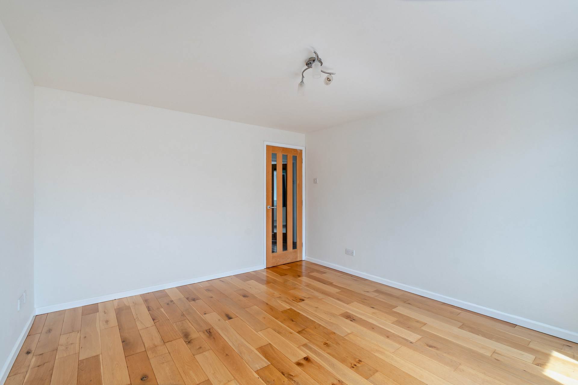 Additional Property Image 2 bedroom Bungalow for sale in Banbury 8