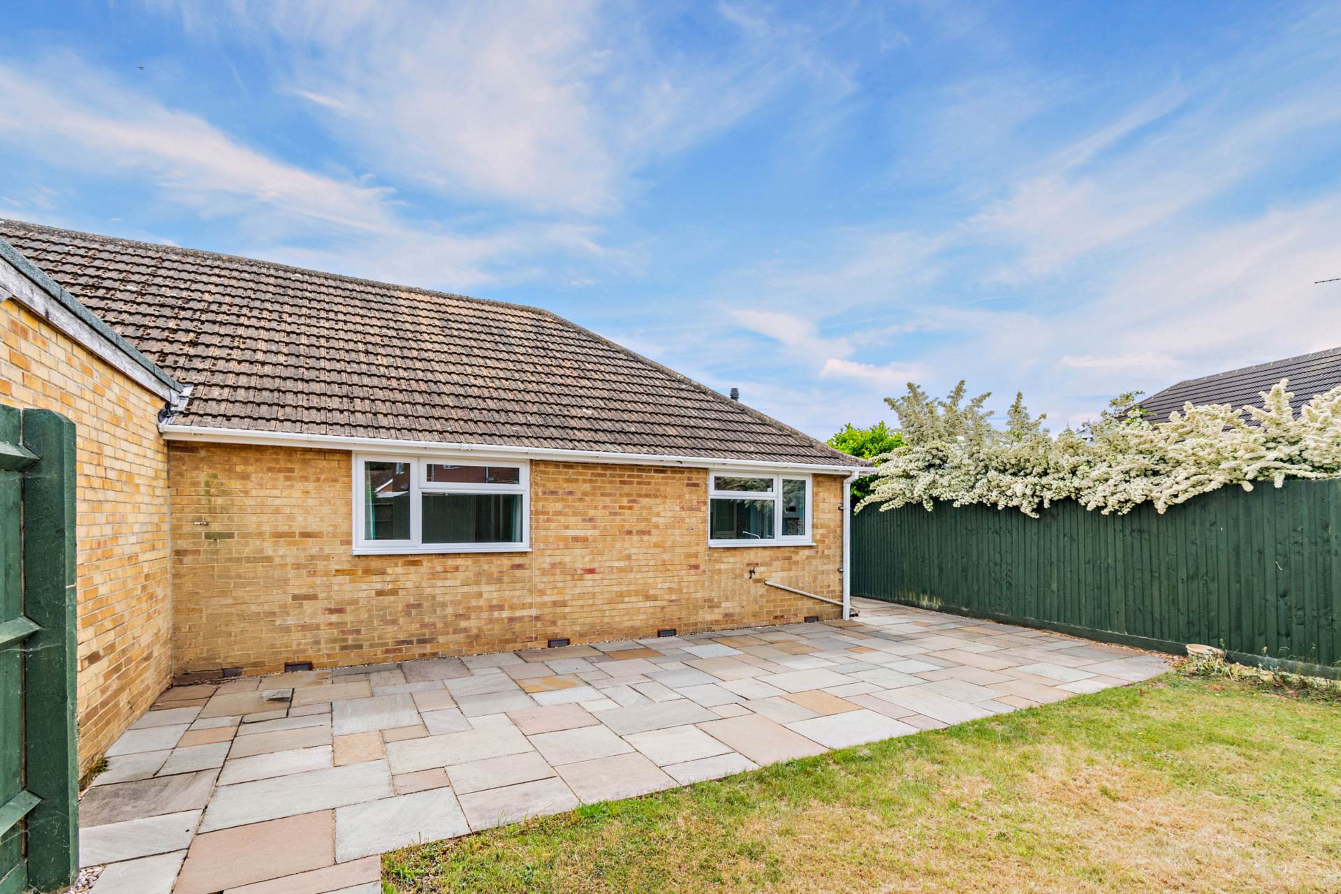 Additional Property Image 2 bedroom Bungalow for sale in Banbury 15
