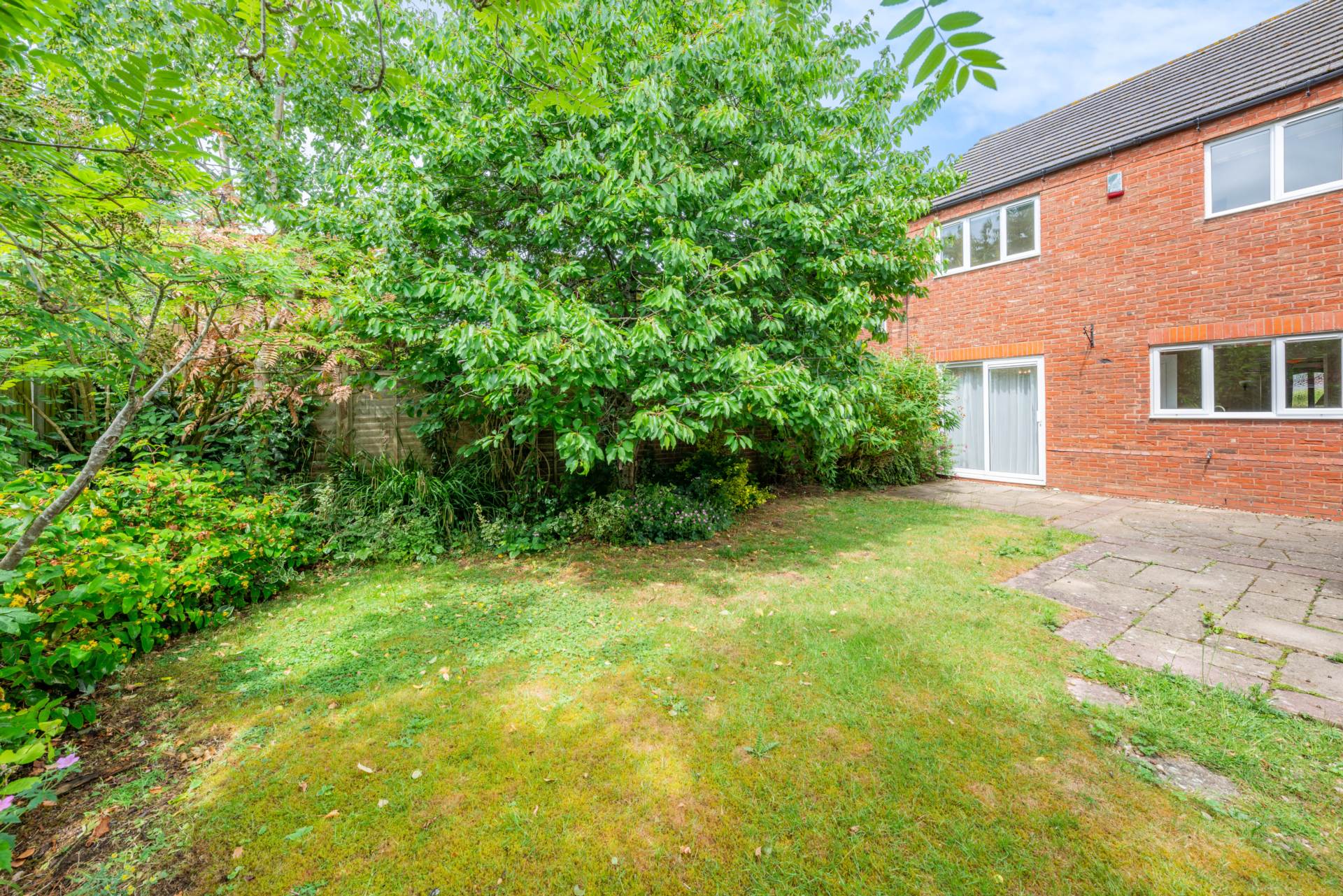 Additional Property Image 4 bedroom Detached for sale in Warwick 7