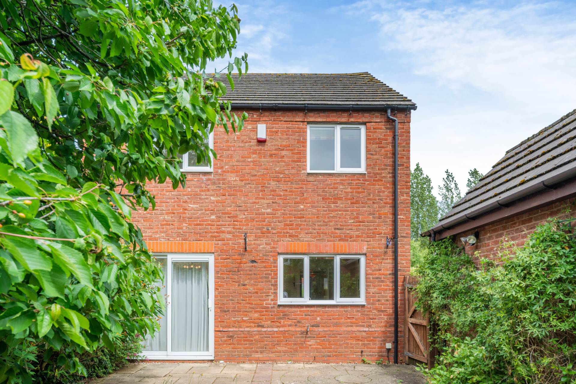 Additional Property Image 4 bedroom Detached for sale in Warwick 8